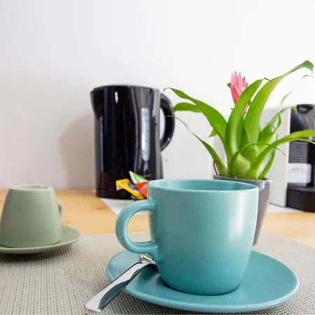 Athena - Parcheggio Privato 4* Bologna