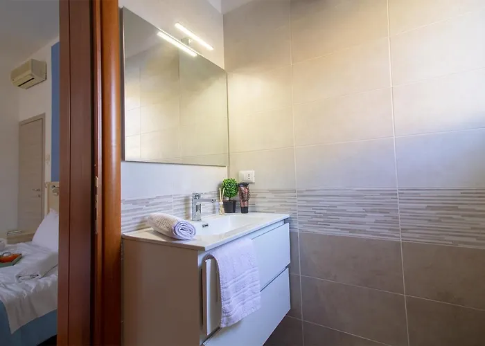 Athena - Parcheggio Privato