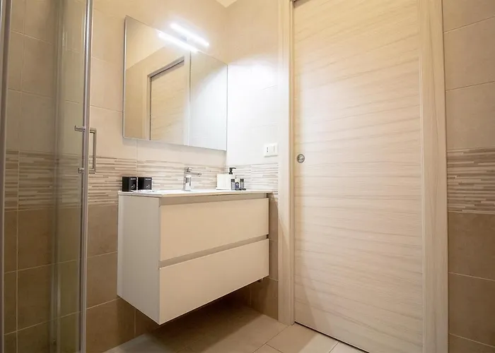 Athena - Parcheggio Privato ゲストハウス 4*