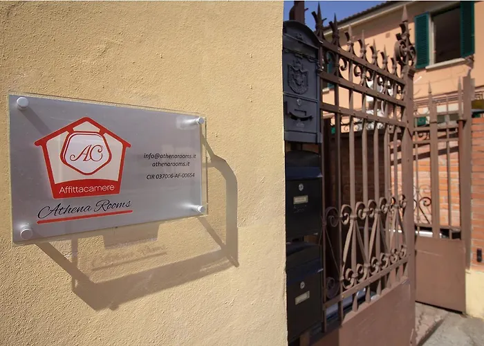 Athena - Parcheggio Privato 4* Μπολόνια