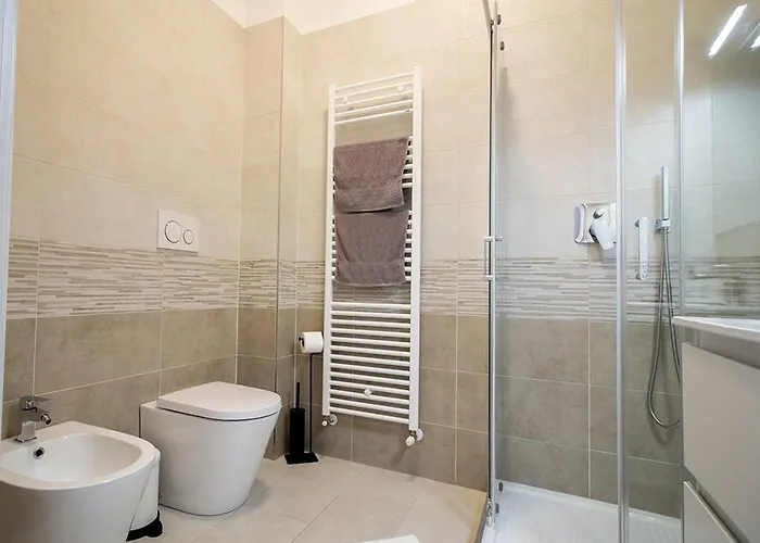 Athena - Parcheggio Privato Pensionat