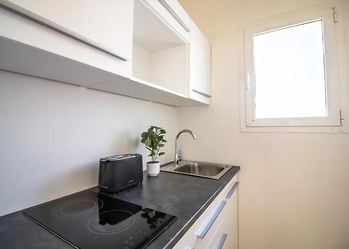 Athena - Parcheggio Privato Guest house Bologna