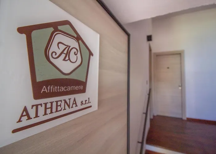 Athena - Parcheggio Privato Guest house