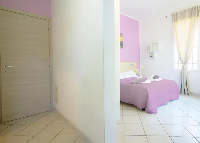 Athena - Parcheggio Privato Guest house Bologna